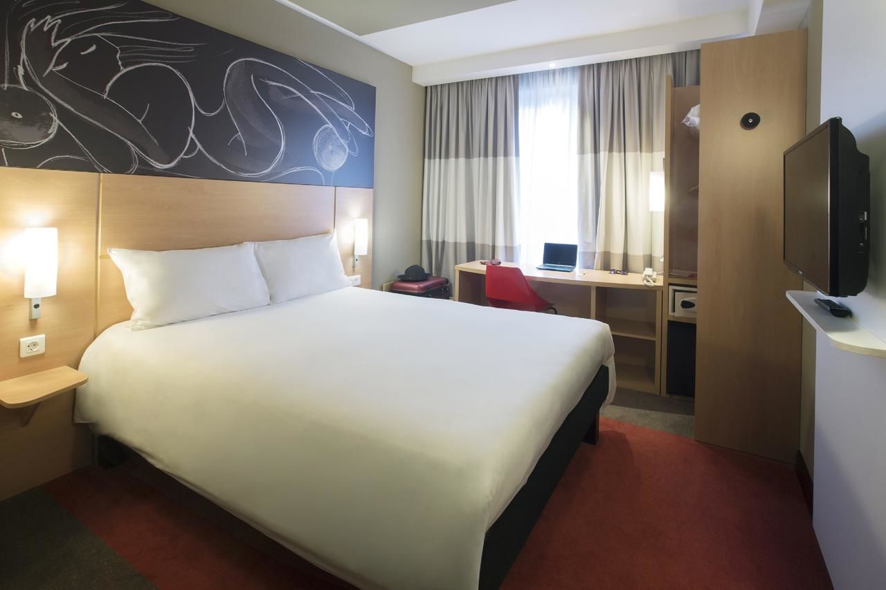 Отель ibis Yerevan Center Ереван-5