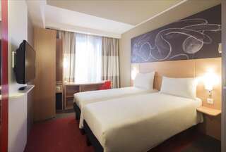 Отель ibis Yerevan Center Ереван-2