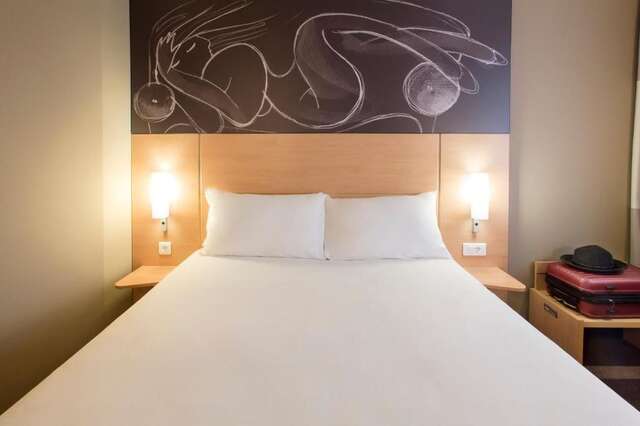 Отель ibis Yerevan Center Ереван-48